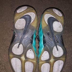 Turquoise foams